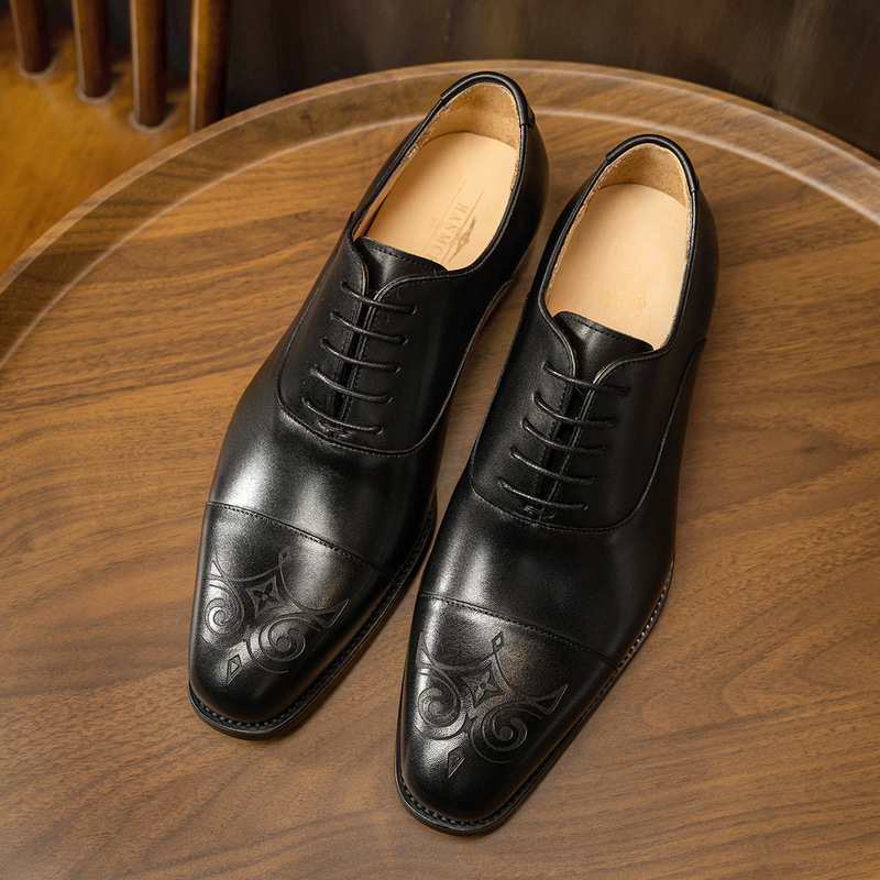 Geschnitzte dreiteilige Herren – Men'S Style Formal Wear Bewertung und Preis